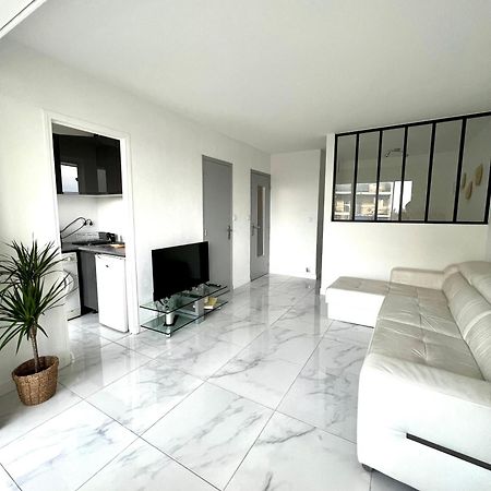 Studio 4 Couchages A 12 Min De La Plage A Pied Avec Wifi, Le Parking Est En Option Antibes Exterior foto