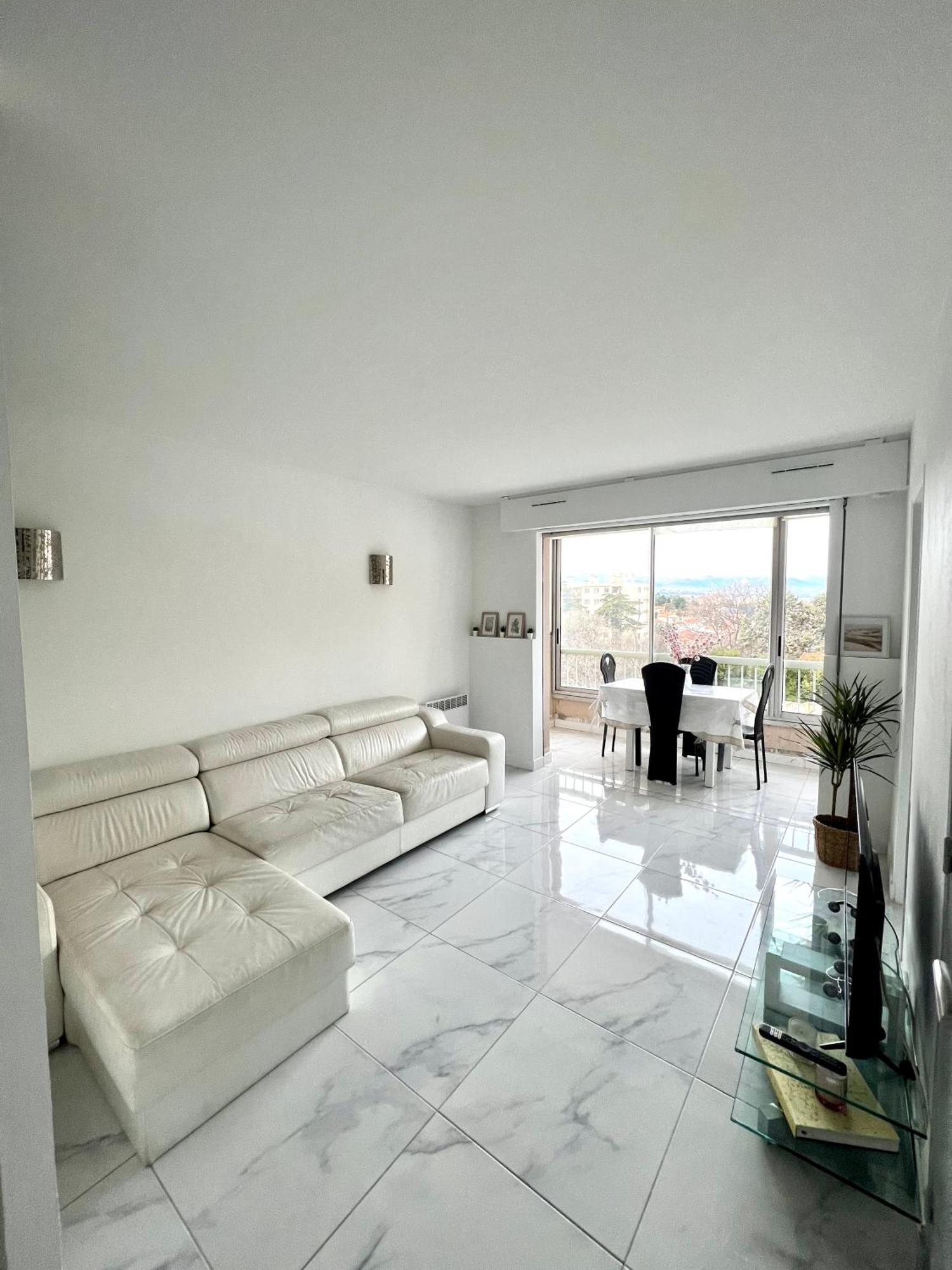 Studio 4 Couchages A 12 Min De La Plage A Pied Avec Wifi, Le Parking Est En Option Antibes Exterior foto